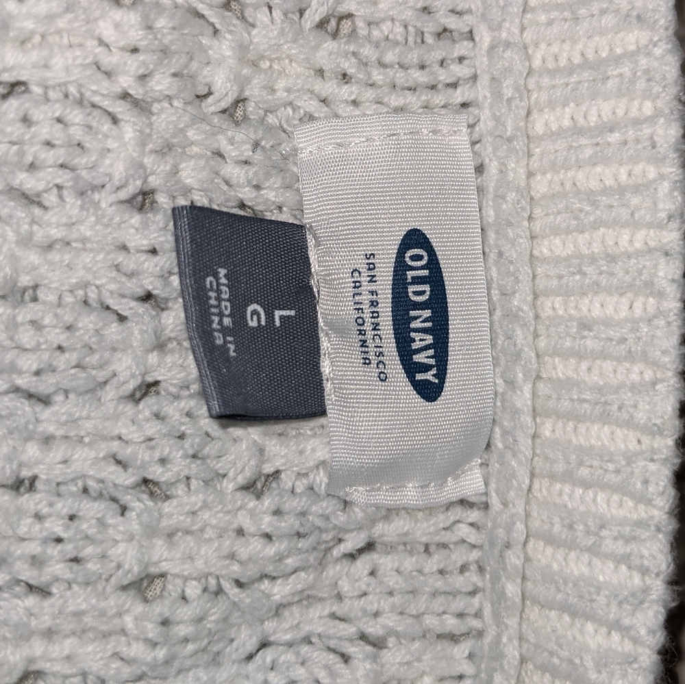 Sweater - Picture 3 of 3